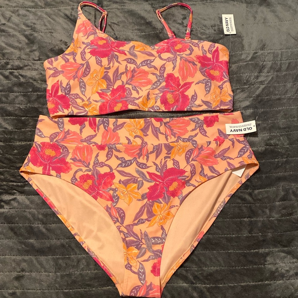 Old Navy Floral Bikini Set